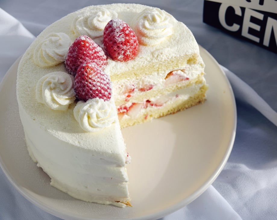 Cream cake